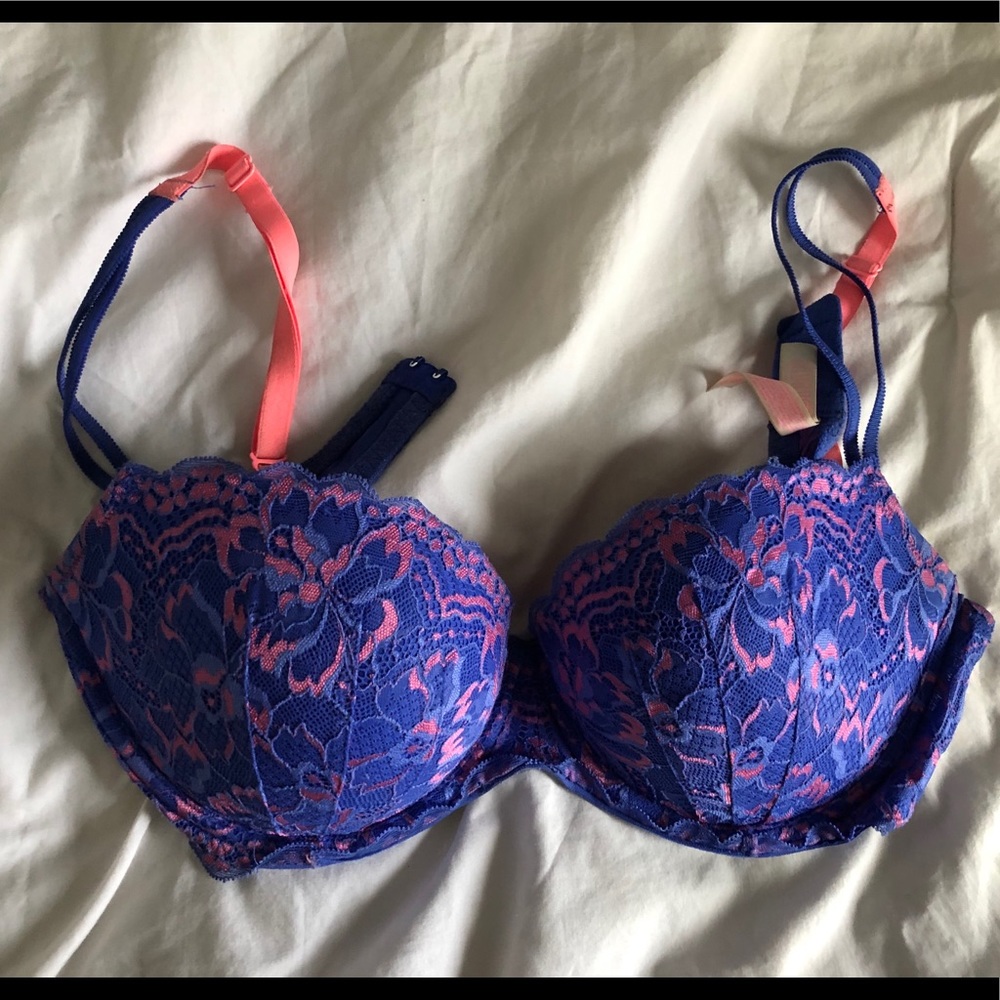 vS PINK date bra
